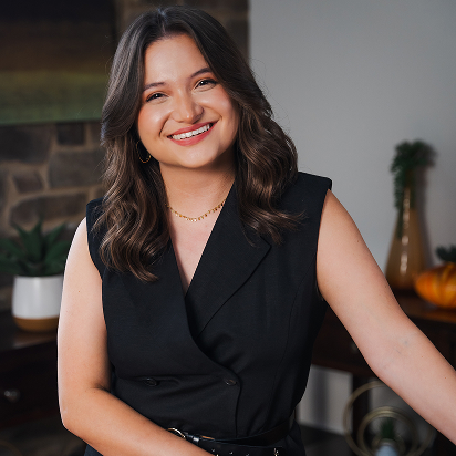Dr. Andrea  Campo-Velez